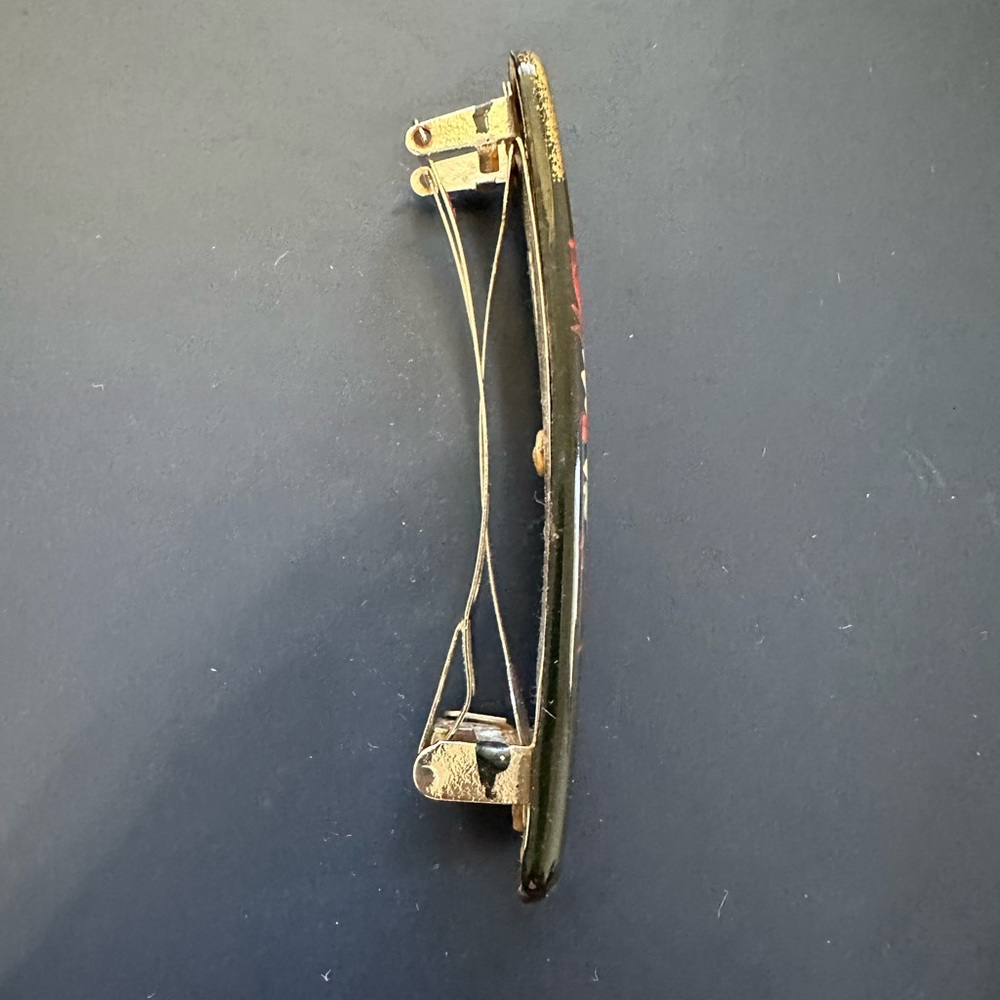 Hair Clip - Picture 2 of 5